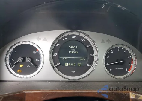 2010 Mercedes-Benz Glk 350 z USA, uszkodzony, nr VIN WDCGG5GB2AF489461